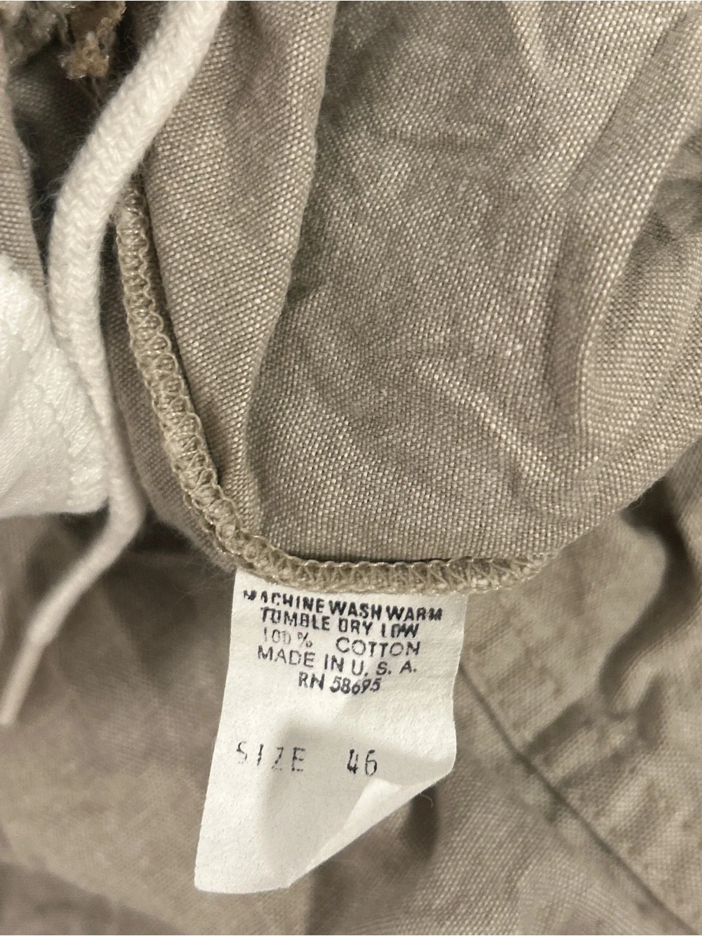 Men's Casual Drawstring Shorts in Light Taupe